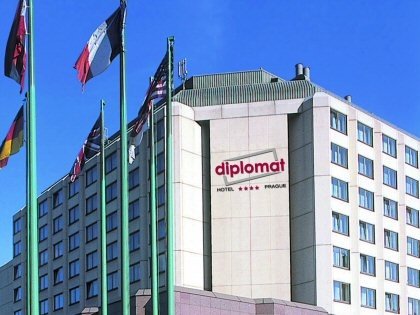 diplomat_1